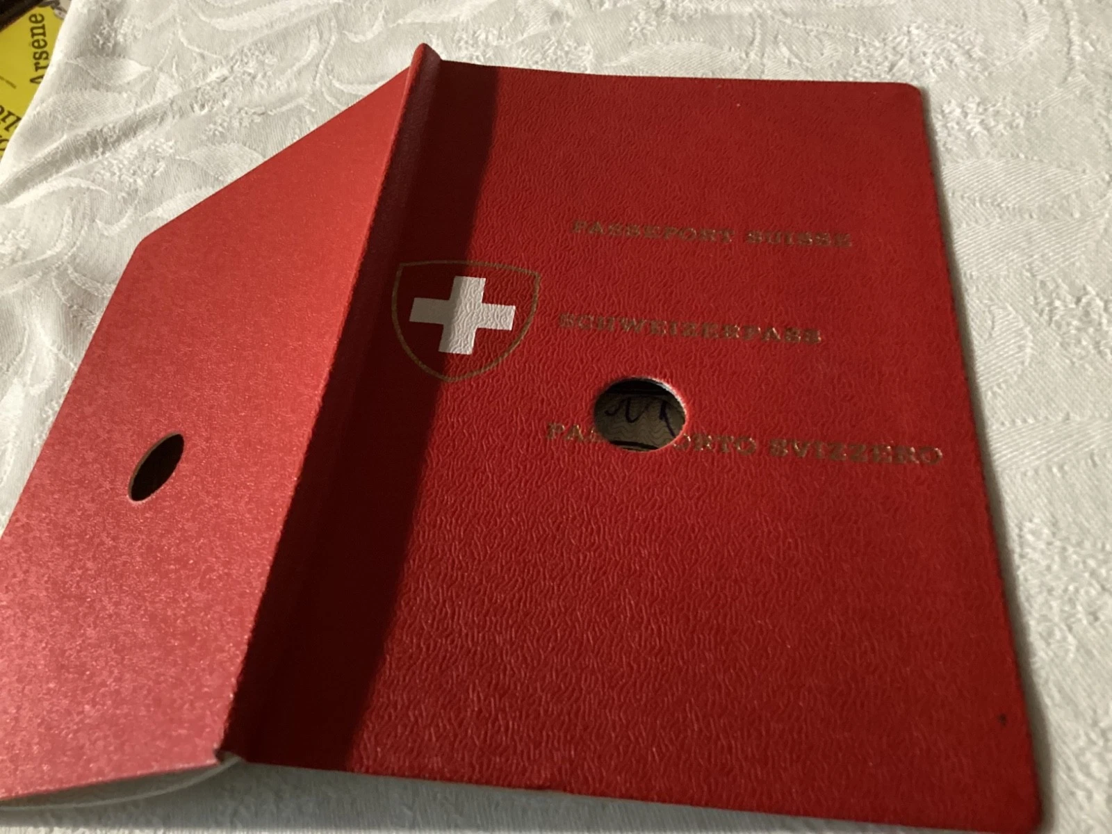 POUR COLLECTIONNEUR ancien PASSEPORT SUISSE Reisepass SWISS PASSPORT - Photo 1/3