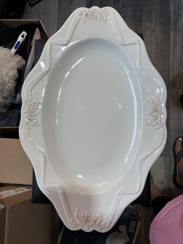Roscher & Co Hera Collection White Oval Earthenware Platter, Glossy Finish