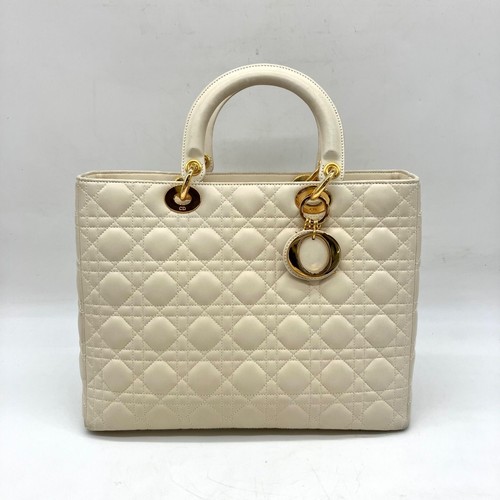 Christian Dior Lady Dior Bag Cannage Patent leather White Ivory Auth Good