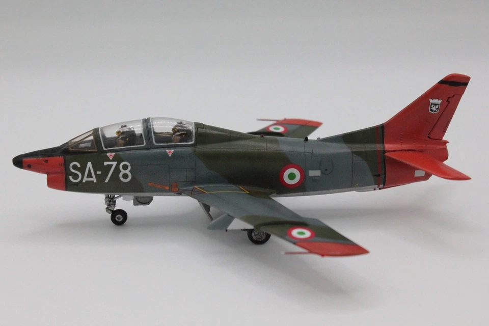 fiat g91t. in 1:72 with superdetail kit (photoetched parts) - Immagine 2 di 4