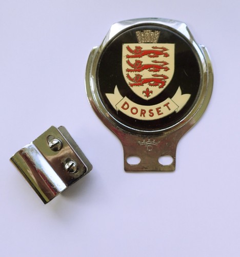 VINTAGE DORSET COUNTY CAR BADGE + Bar Clip - Picture 2 of 3