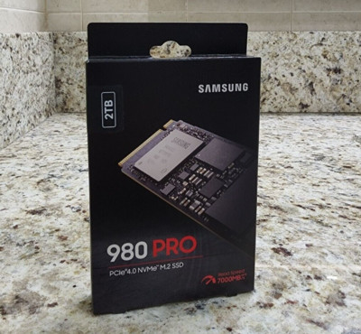 PS5対応　Samsung M.2 SSD 980 PRO 2TB Samsung's 980 Pro With Heatsink Is an M.2 SSD for PS5 Owners | PCMag