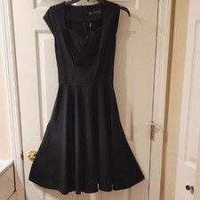 Gowntown Tailored Elegant Stylish Fit & Flare Chic Black Midi Dress Size Small