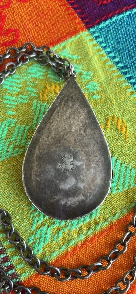 Dinamarca Plata Máscara Teatral, Colgante Herradura Diseño Brutalista K-J.B Foto 3 de 4