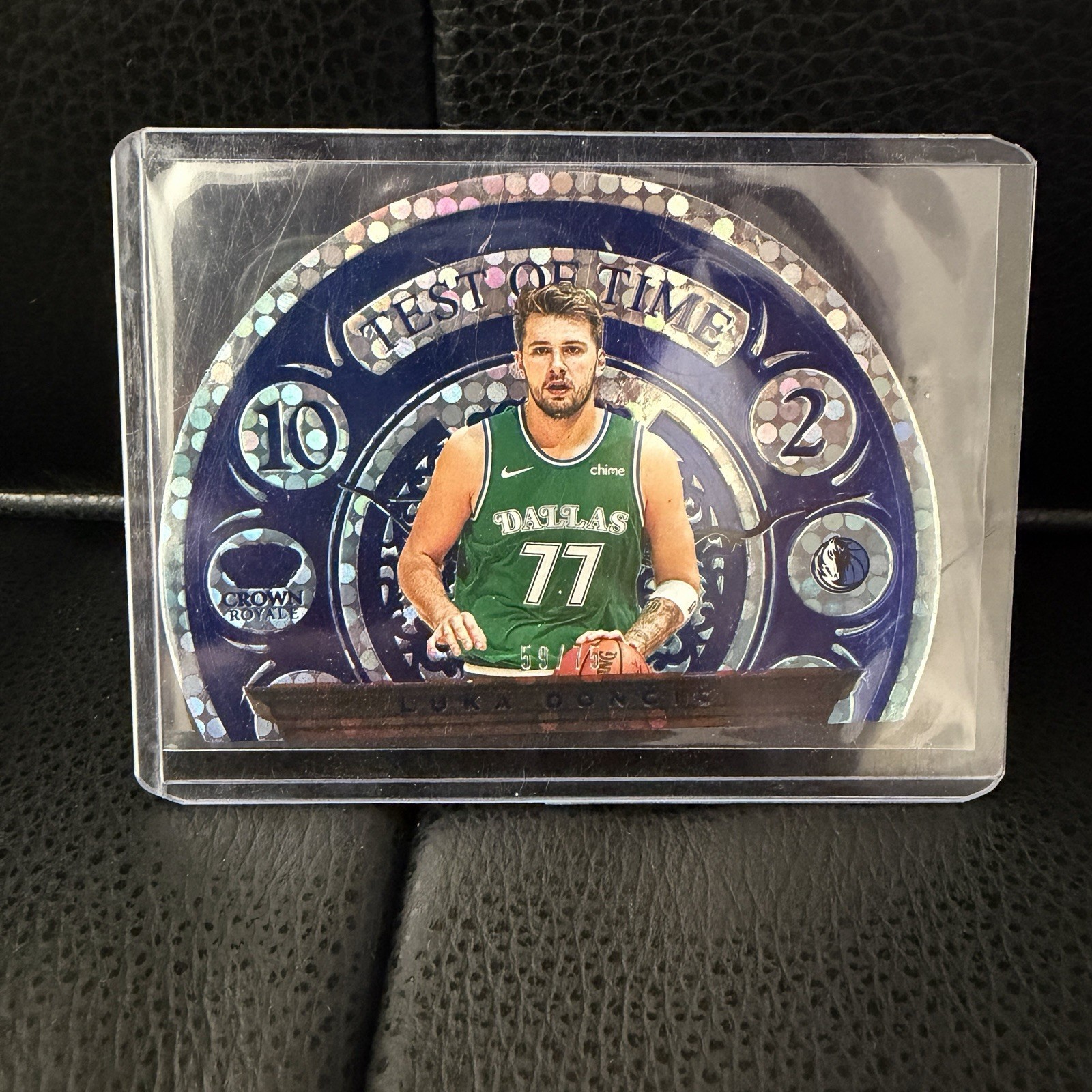 2020-21 Luka Doncic Panini Crown Royale Test Of Time Blue /99 RC Rookie Insert