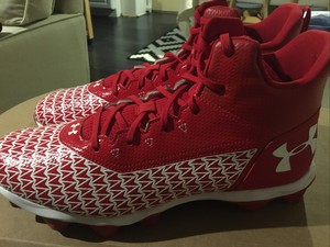 under armour men's breathe trainer football shoe