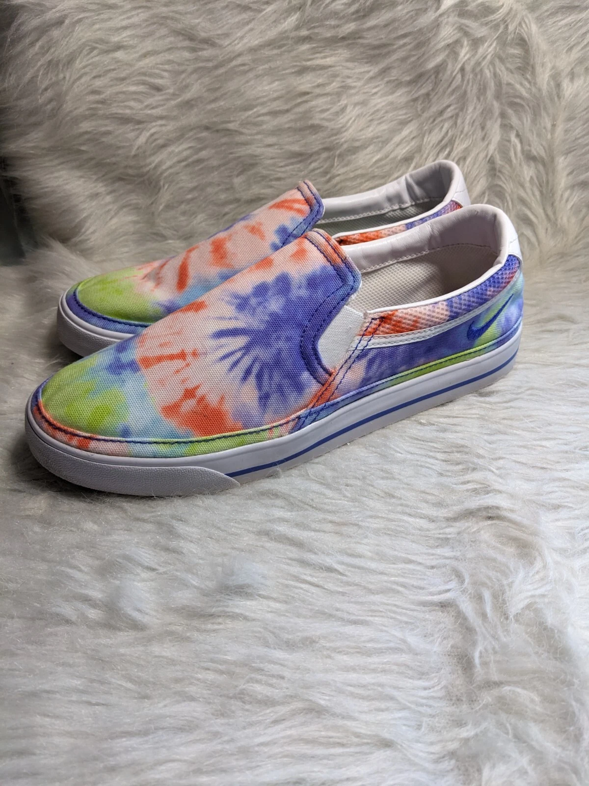 Sneaker slip on Nike Court Legacy Print CZ1752 900 donna taglia 9 M prezzo al dettaglio al dettaglio $60