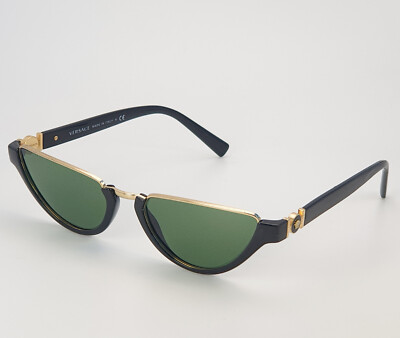 VERSACE 黒。オリーブグリーン？ ベルト 85cm VERSACE 黒。オリーブグリーン？ ベルト 85cm