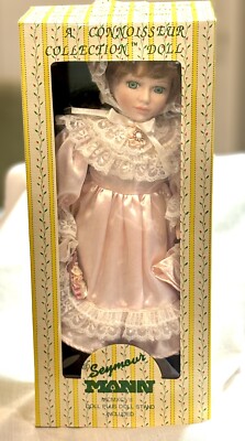 Seymour Mann, A Connoisseur Collection 16  Doll Plus Doll Stand Style: CD-1006D