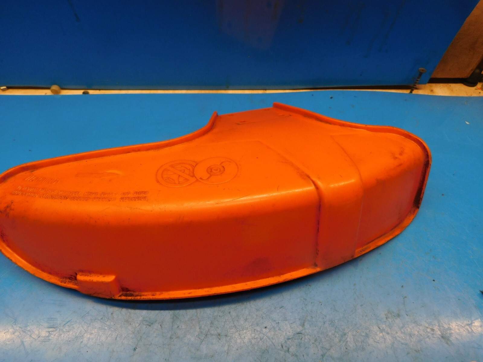 GUARD DEFLECTOR FOR STIHL TRIMMER FS75 FS80 FS85 FS90 KM90  --  BOX 2044 J