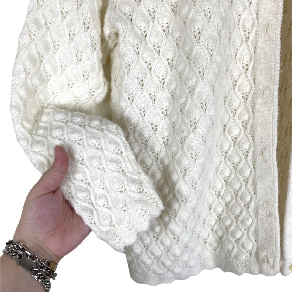 Vintage British Vogue Ivory Off White Knit Cardigan Sweater - Image 3 of 4