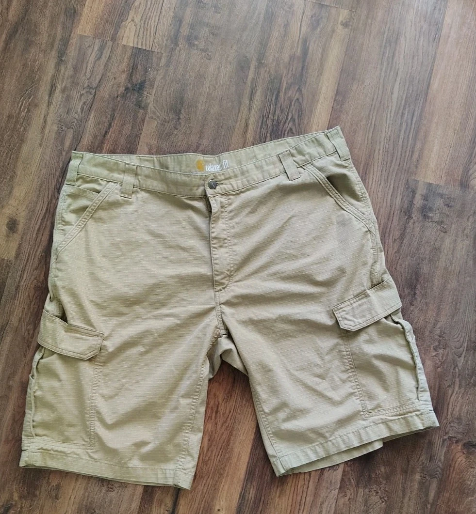 Carhartt Beige cargo work shorts, relaxed Fit Mens Size 42