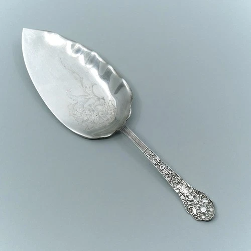 Medici Old by Gorham Sterling Silver 11 1/2" Fish Server Beaux Arts No Monogram
