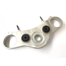 KTM Duke 690 A3 [2012] - Triple Tree Top