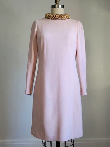 WORTH New York BLUSH PINK WOOL SHEATH DRESS w/ HEAVILY BEADED COLLAR
