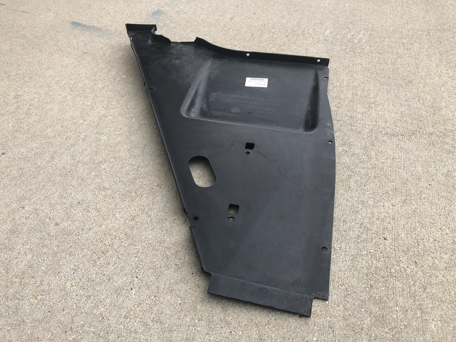LAMBORGHINI MURCIELAGO REAR LEFT BOTTOM COVER OEM 410825215A