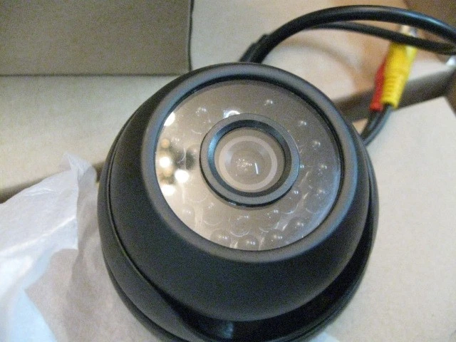Sannce CCTV camera; wires; installation hardware: Model C71CM, NIB.  MAKE OFFER - Image 4 of 4
