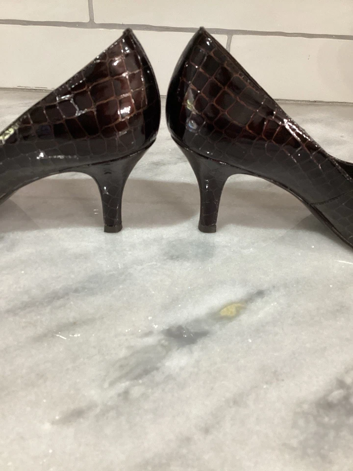 Alex Marie 2 1/2 pulgadas tacones talla 7,5 Foto 4 de 4