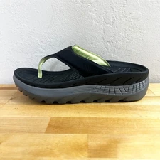 Vionic Sandals Renew Black Wedge Flip Flop Women's Size 8 Orthotic Comfort