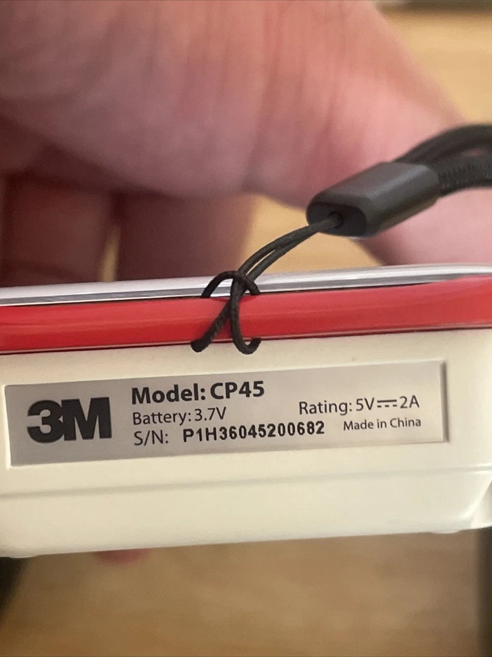 3M Shoot 'n Share HD Camera, Camcorder And Projector CP45 With Case And Charger - Image 3 of 4