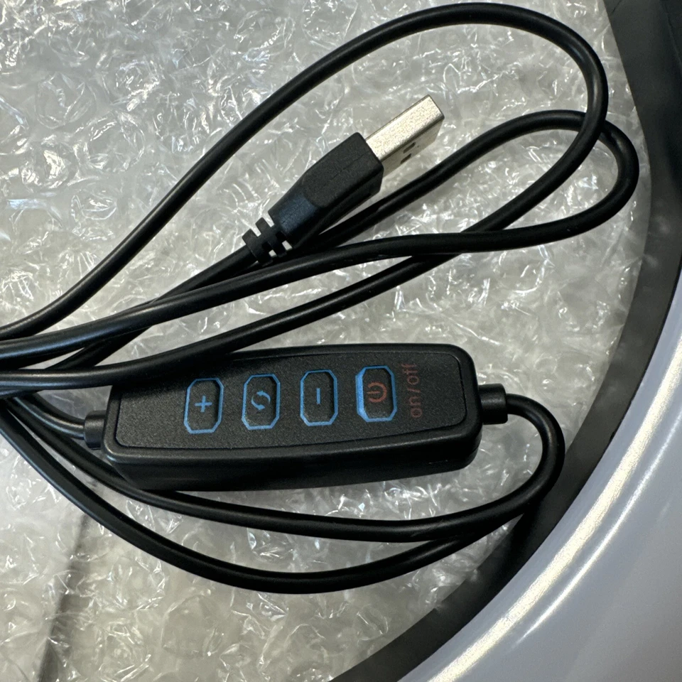 BlitzWolf Dimmable LED Ring Light Tripod Selfie Light Model BW-SL3 - Image 3 of 4