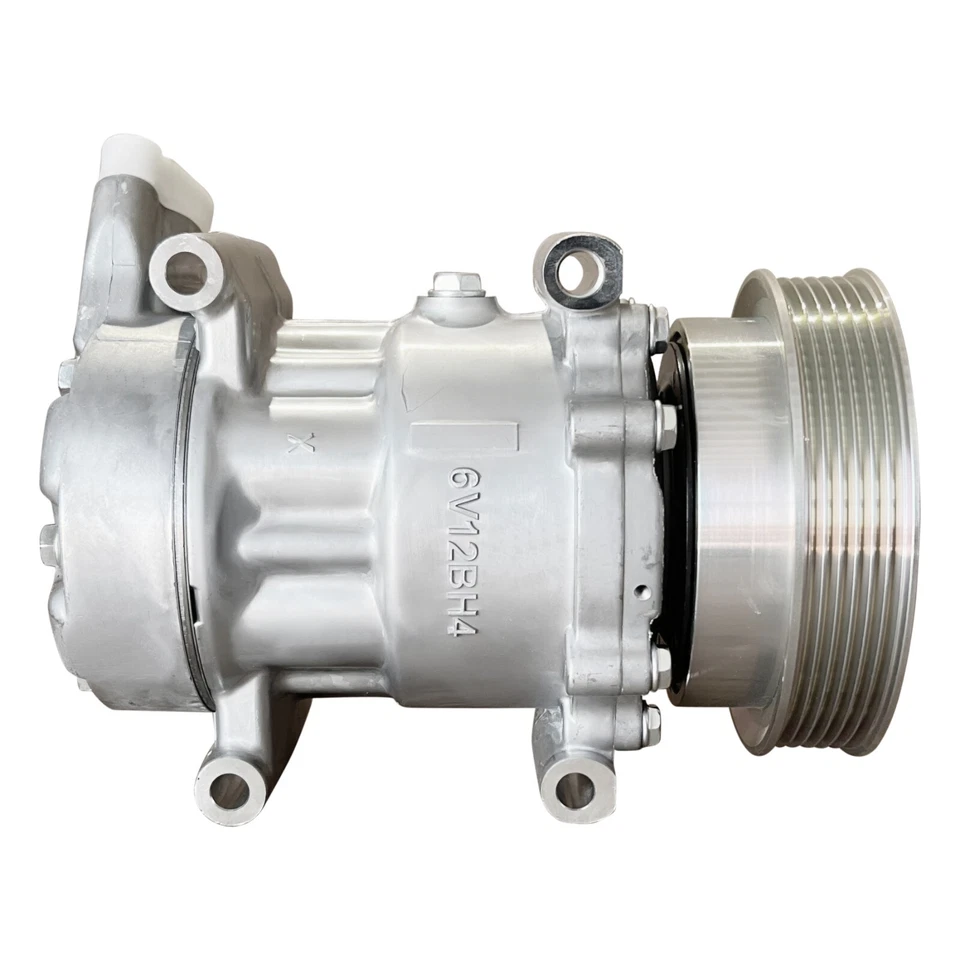 Nuevo compresor de aire acondicionado RYC AD-272N compatible con Renault Kangoo, reemplaza 27630-00Q0D Foto 2 de 4