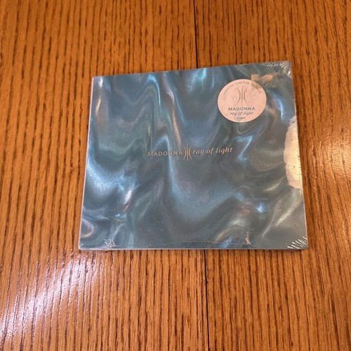 NEW Madonna Ray of Light CD SEALED Special Limited Edition Holographic Cover