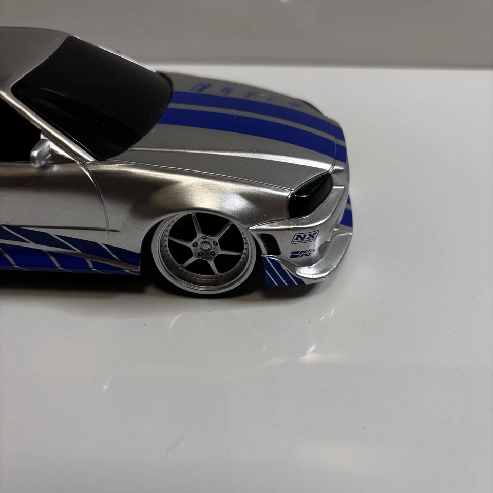 Coche Nissan Skyline GTR R/C 2002 Jada Toys Fast And Furious Brians - SIN CONTROL REMOTO Foto 4 de 4