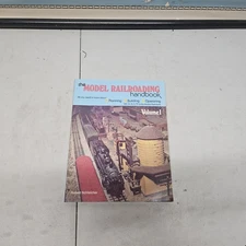 Vintage The Model Railroading Handbook Robert Schleicher 1975 Paperback 
