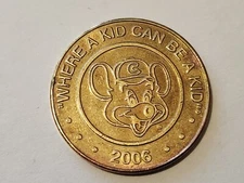 Chuck E. Cheese Pizza Game Token - 2006