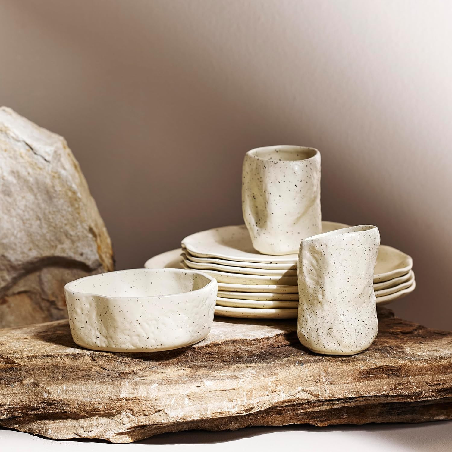 Atik Modern Stoneware 16-Piece Dinnerware Set, Plate and Bowl Set, Dish Set for