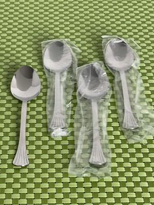 International CASCADE Stainless 4 Teaspoons Ridges Glossy Vietnam NEW Flatware