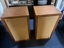 AR-3 Speakers