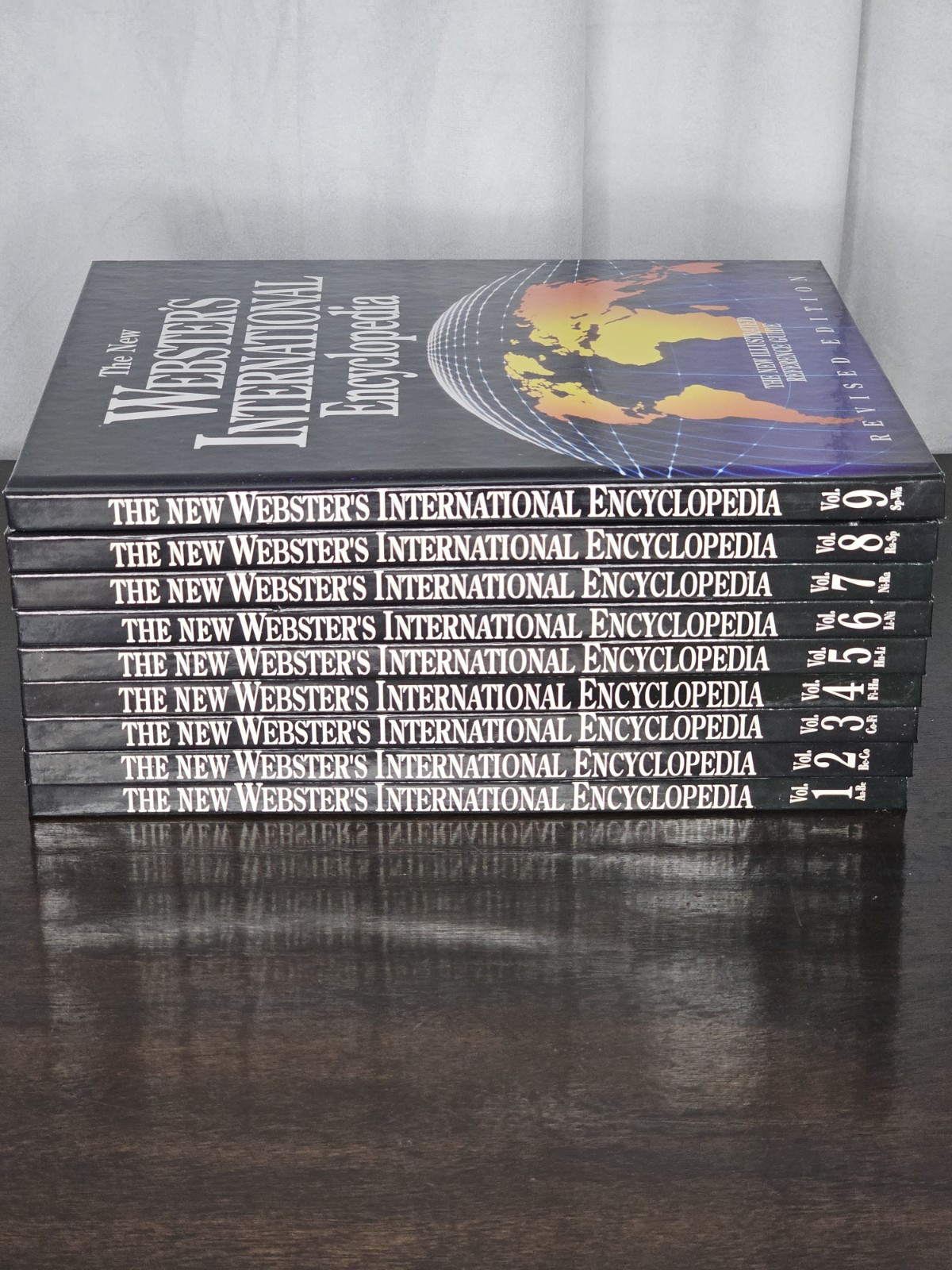 1999 Trident Press Webster’s International Encyclopedia Set Vol. 1-9