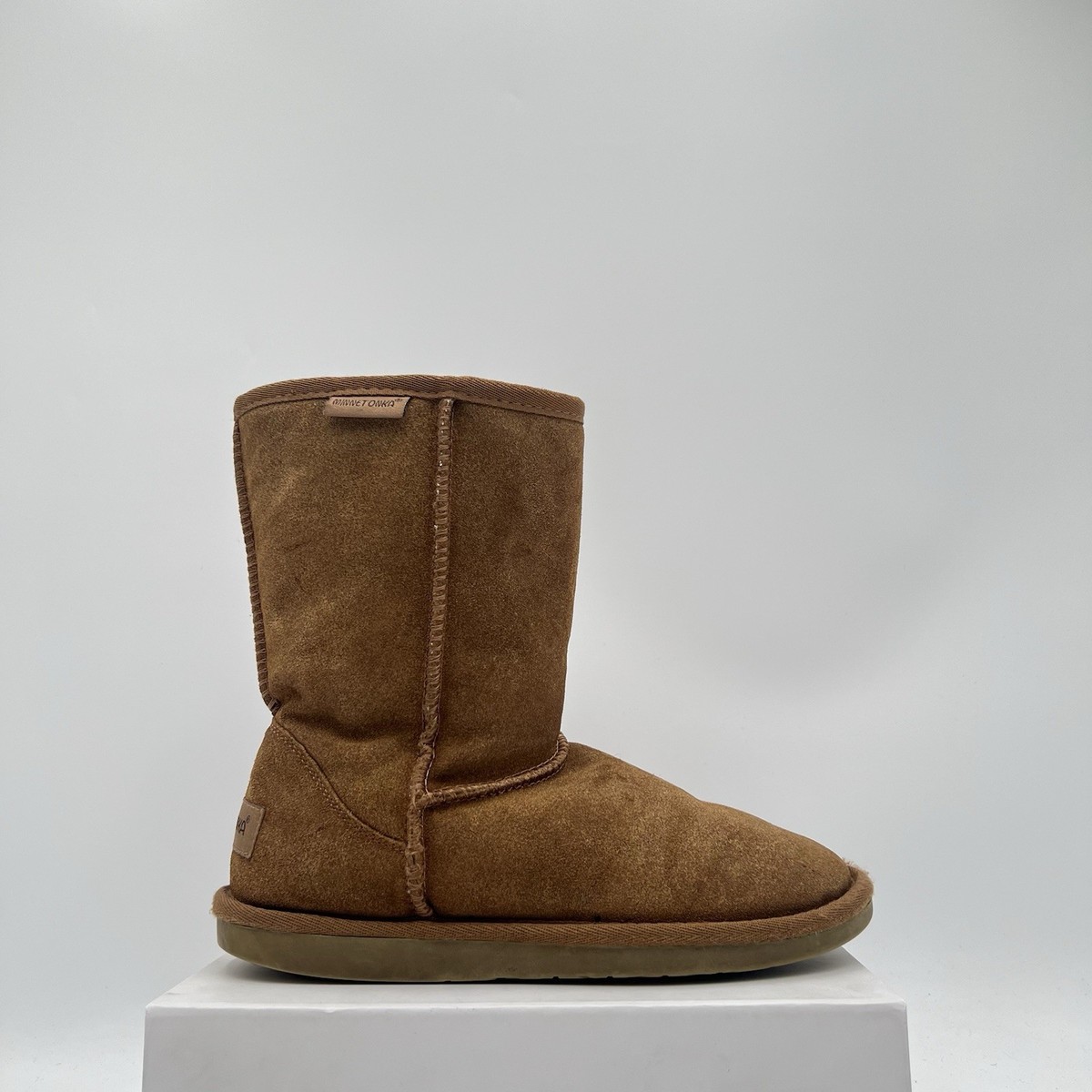 Minnetonka Shoes Women’s 6M Backus Shearling Winter Snow Boots Brown Suede 85731 View 6