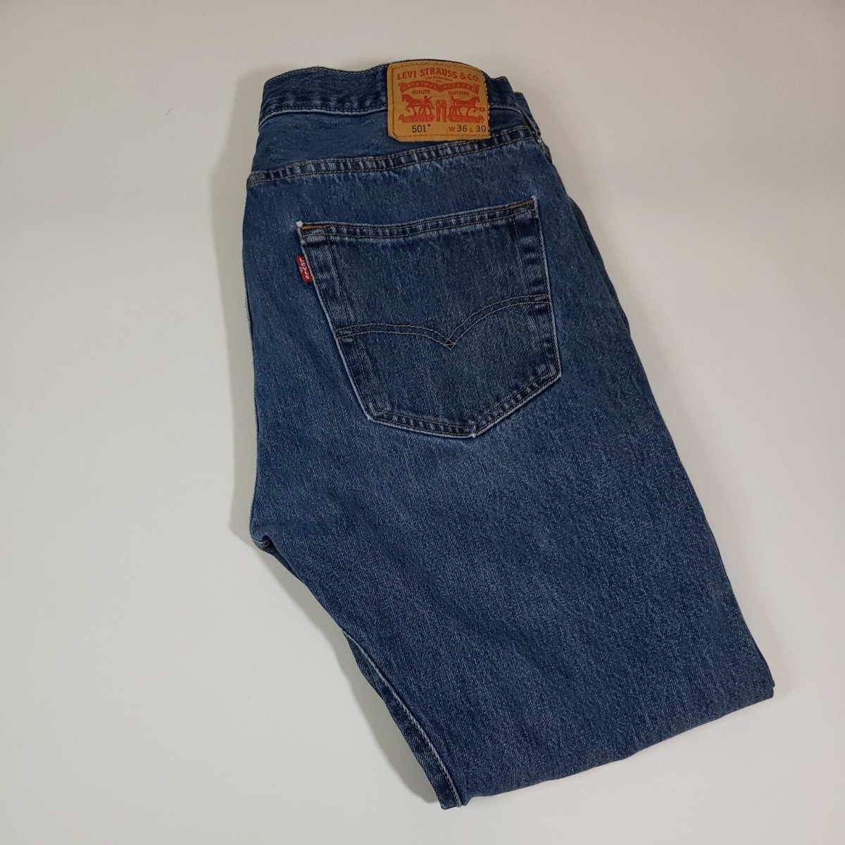 ✨大人気✨LEVI'S リーバイス 501XX W33L32 デニム　USA 90s】Levi's リーバイス501xx USA製 W33L32 - メルカリ