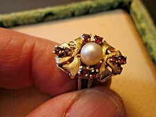 estate 14K Pearl / 1940's Garnet Ring w/ Florentine Finish