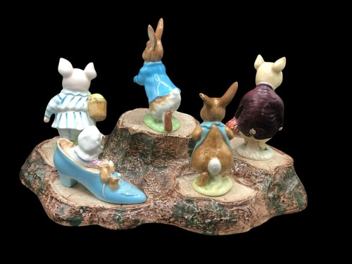 Beatrix Potter Peter Rabbit & Friends Figurines On Tree Stump Base Bone China - Picture 2 of 16