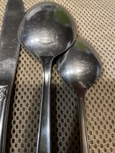 Versailles MSI Japan Stainless Steel Flatware Serving Spoon, Knife, Teaspoon - Picture 5 of 5