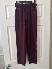 Lululemon Women’s Jogger Pants Size 4 Maroon Pockets Athleisure Pull On Gym Yoga