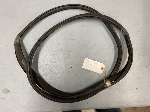 MGB Rear Hatch Glass Glazing Seal AHH7403 65-74