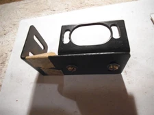 JOSLYN CLARK MEK901RT150 MOUNTING BRACKET - USED