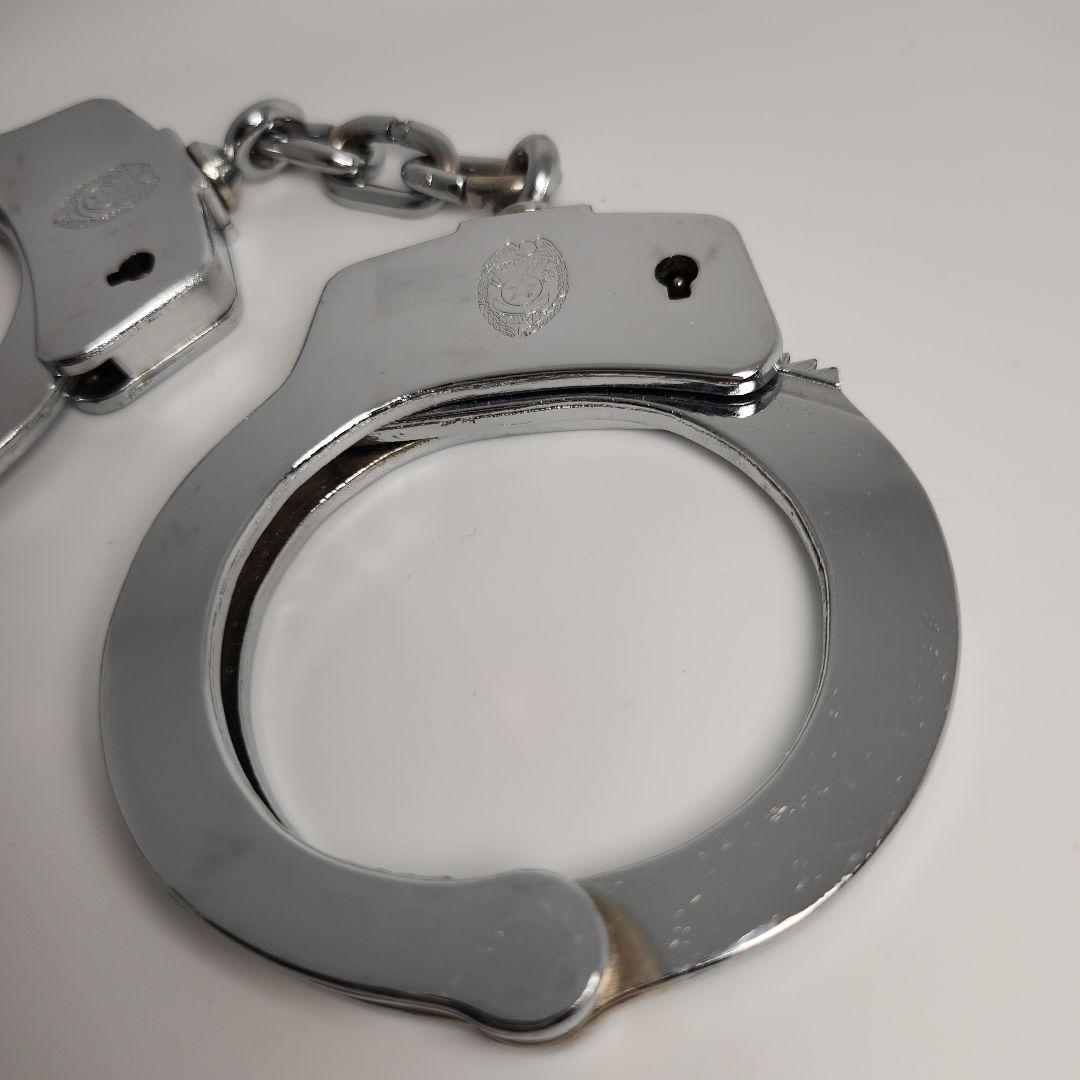 Vintage Japanese Handcuffs with Key – Showa Era Metal Collectible