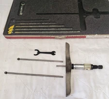 Starrett Micrometer Depth Gage Set with Interchangeable Rods and Case LOT-1105