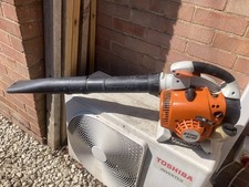 Stihl BG86C Handheld 2-Stroke Petrol Leaf Blower.