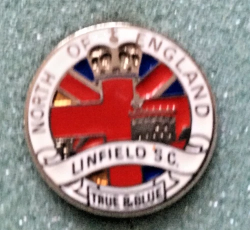 Irish Club Linfield Supporters Club North Of England Badge