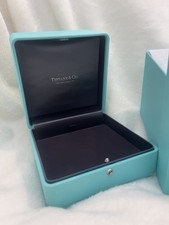 NEW TIFFANY  CO NECKLACE CASE AND JEWELRY GIFT BOX Blue
