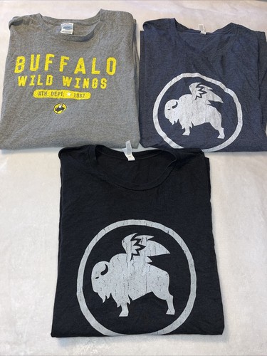 3 Buffalo Wild Wings t-shirt Short Sleeves 3XL