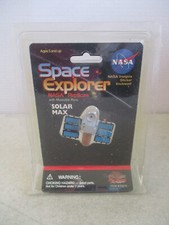 MOC SPACE EXPLORER NASA REPLICAS SOLAR MAX PLAY VISIONS