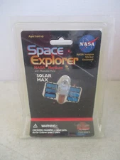 MOC SPACE EXPLORER NASA REPLICAS SOLAR MAX PLAY VISIONS